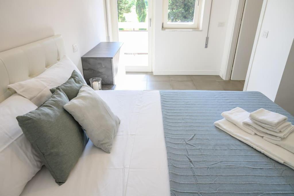 Apartment Laura Sweet Con Piscina Rom